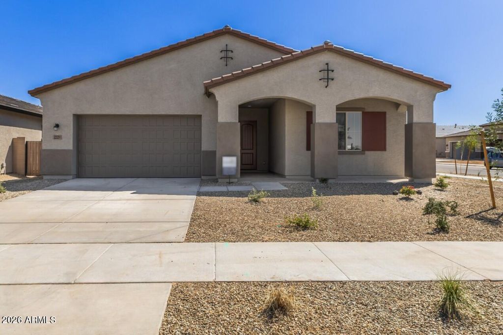 22231 W TONOPAH Drive, Surprise, AZ 85387 — exterior