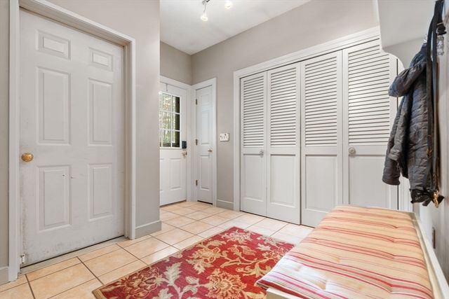 32 Cider Hill Lane, Sherborn, MA 01770