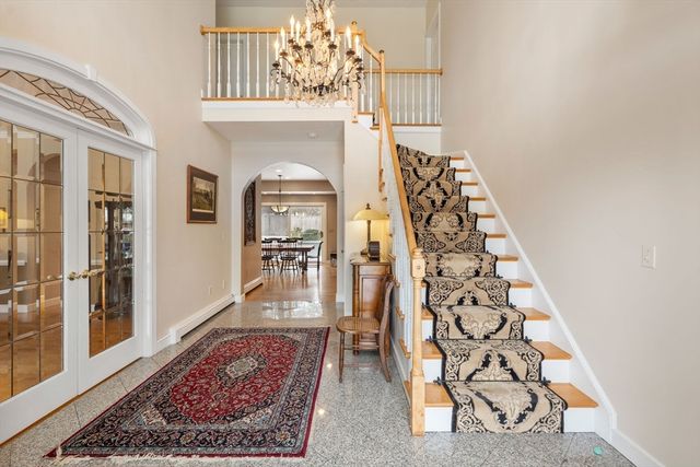 32 Cider Hill Lane, Sherborn, MA 01770