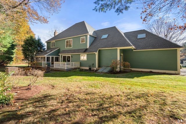 32 Cider Hill Lane, Sherborn, MA 01770