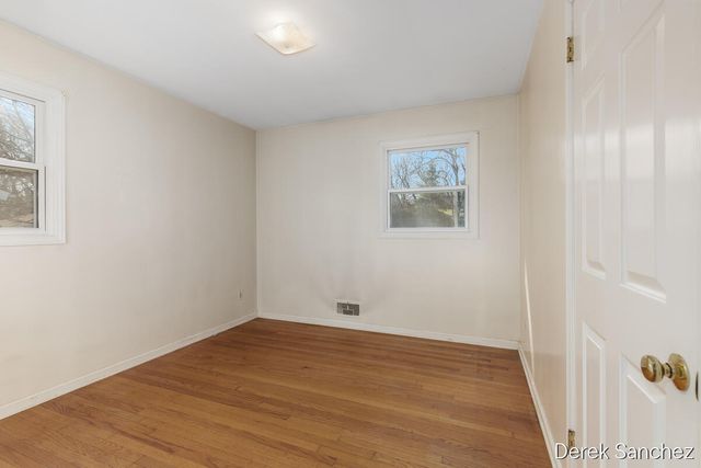 1702 Stilesgate Street Se, City Of Grand Rapids, MI 49508