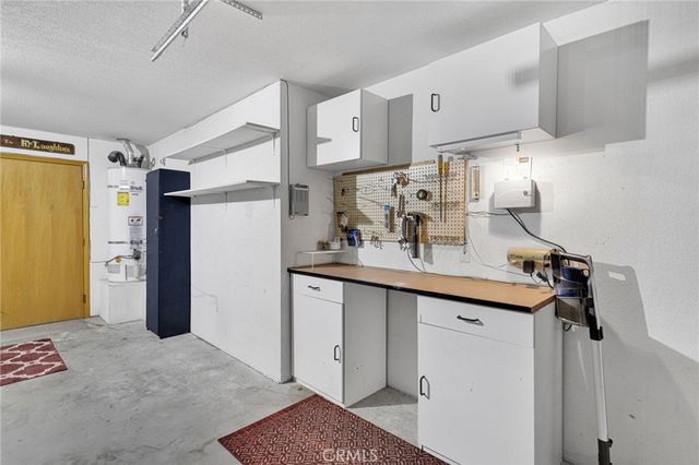 12574 Sarsi Court, Apple Valley, CA 92308