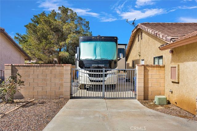 12574 Sarsi Court, Apple Valley, CA 92308