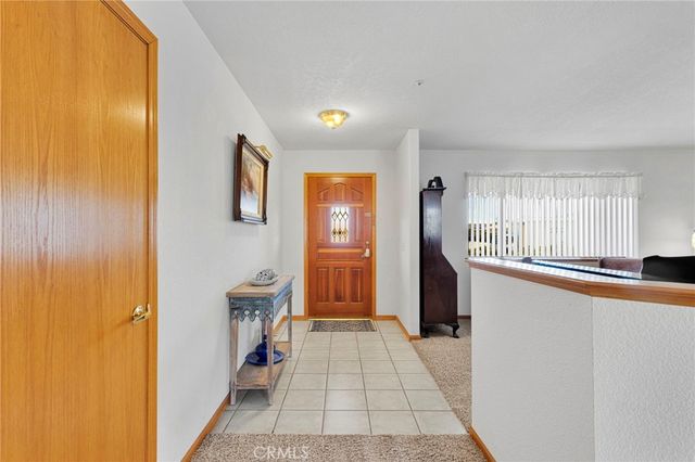 12574 Sarsi Court, Apple Valley, CA 92308