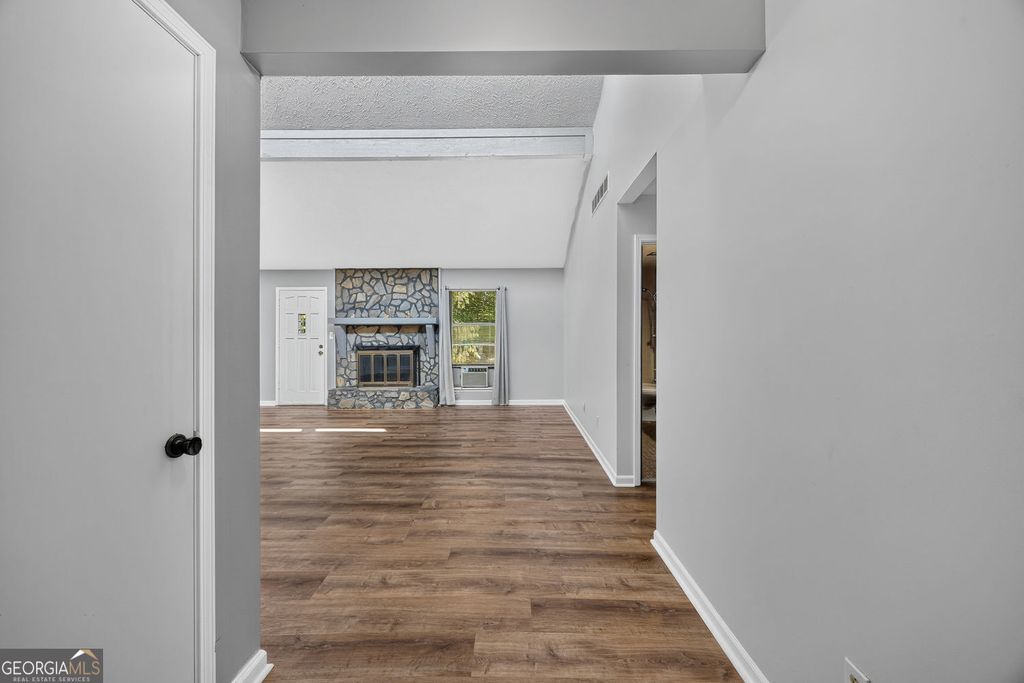 5805 Vernier Drive SW, Atlanta, GA 30349 — photo 4