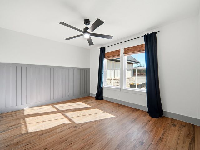 101 Jerry Gray, Blanco, TX 78606