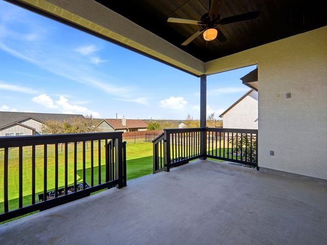 101 Jerry Gray, Blanco, TX 78606