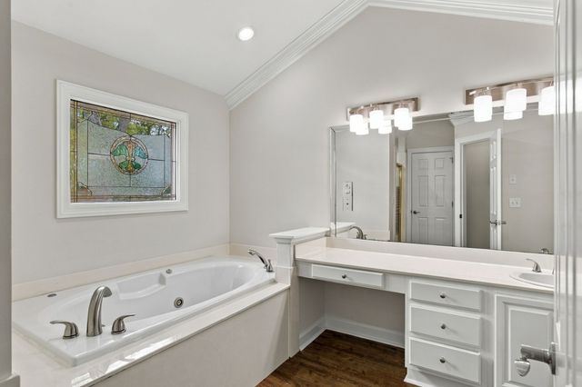 721 Lambert Dr, Nashville, TN 37220