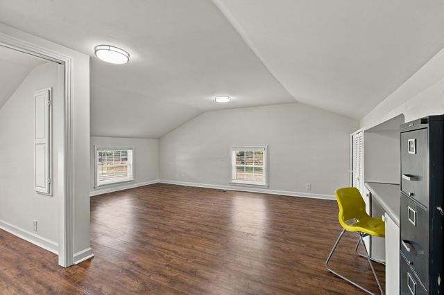 721 Lambert Dr, Nashville, TN 37220