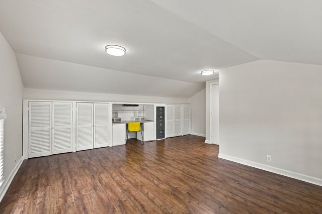 721 Lambert Dr, Nashville, TN 37220