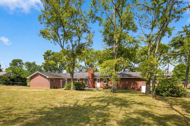 721 Lambert Dr, Nashville, TN 37220