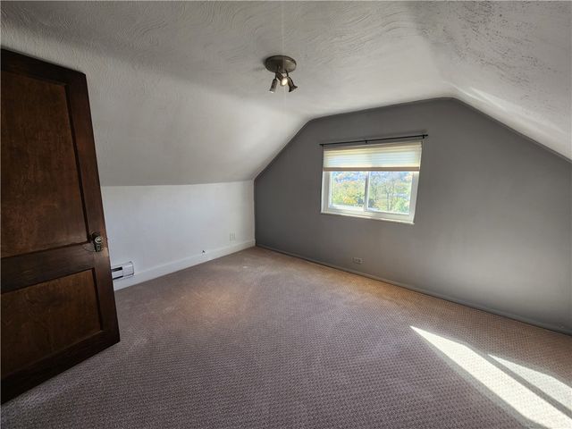 512 Brinwood Ave 2, Carrick, PA 15227