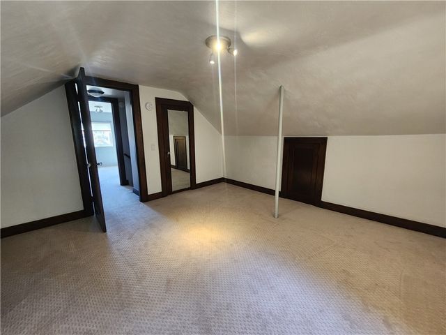 512 Brinwood Ave 2, Carrick, PA 15227