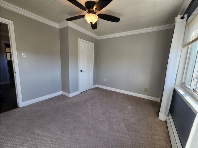 512 Brinwood Ave 2, Carrick, PA 15227