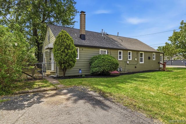 5 Twain Court, Tonawanda, NY 14150