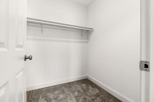 1280 Middlesex St 6, Lowell, MA 01851