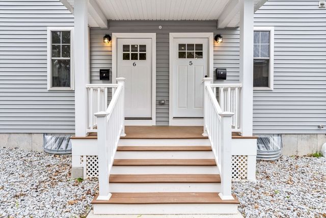 1280 Middlesex St 6, Lowell, MA 01851