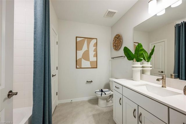 239 Lakeside Breeze WAY, Lehigh Acres, FL 33936