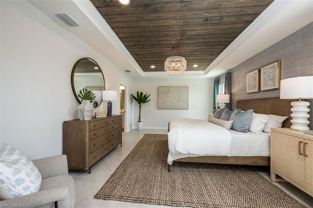 239 Lakeside Breeze WAY, Lehigh Acres, FL 33936