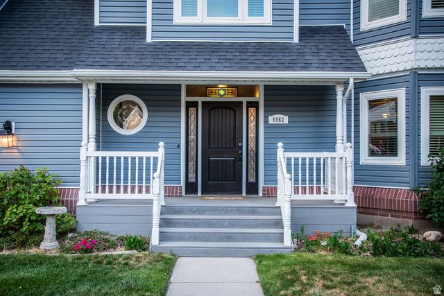 8862 S CHESHIRE DR, Sandy, UT 84093