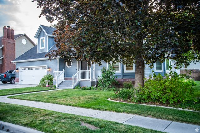 8862 S CHESHIRE DR, Sandy, UT 84093