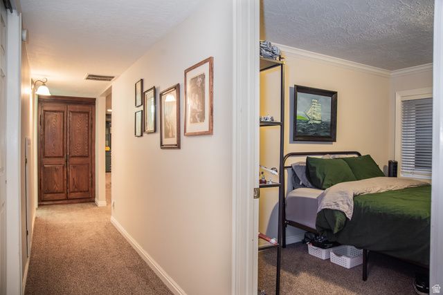 8862 S CHESHIRE DR, Sandy, UT 84093