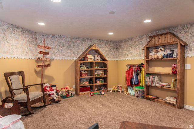 8862 S CHESHIRE DR, Sandy, UT 84093