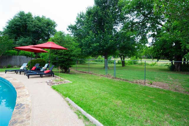 9605 S Trafalgar Drive, Oklahoma City, OK 73139