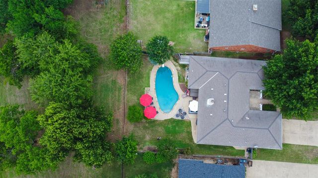 9605 S Trafalgar Drive, Oklahoma City, OK 73139