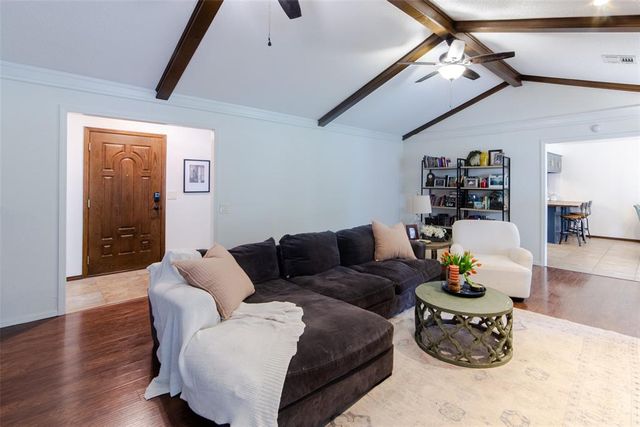 9605 S Trafalgar Drive, Oklahoma City, OK 73139