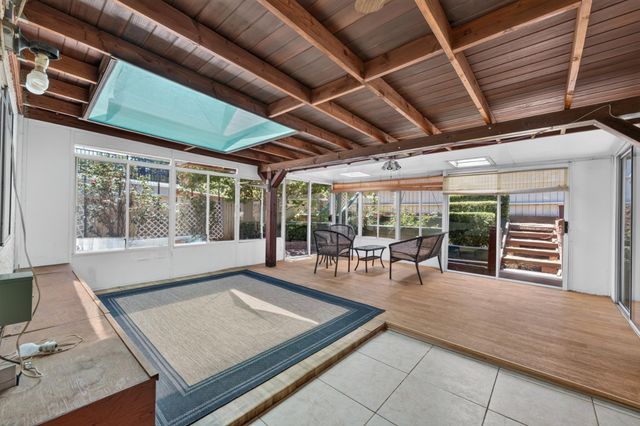 8113 Bellsbrae Dr, Antelope, CA 95843