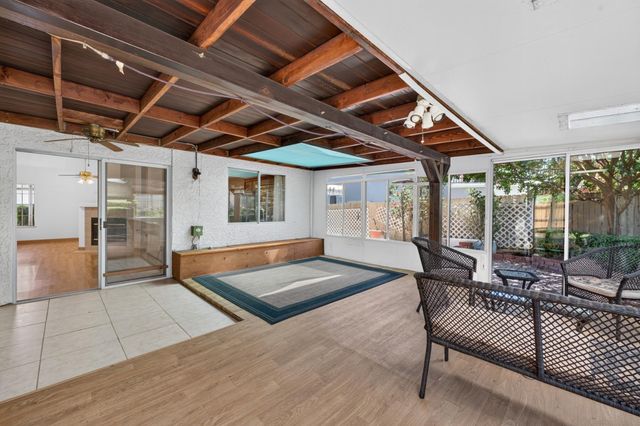 8113 Bellsbrae Dr, Antelope, CA 95843