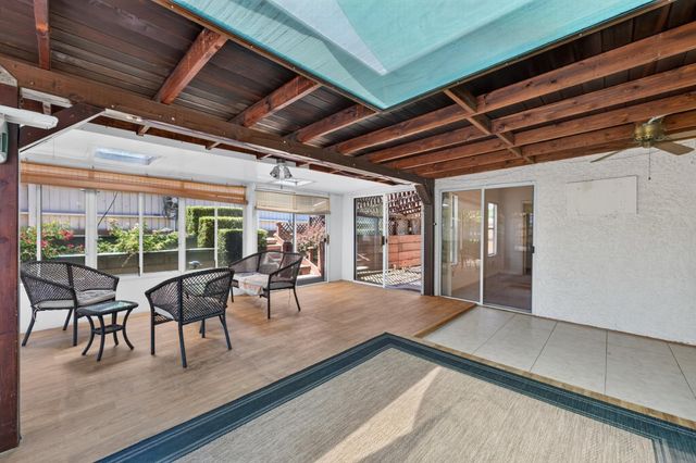 8113 Bellsbrae Dr, Antelope, CA 95843