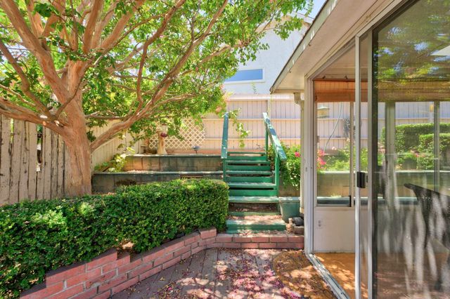 8113 Bellsbrae Dr, Antelope, CA 95843