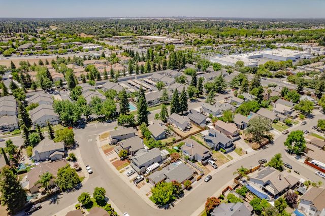 8113 Bellsbrae Dr, Antelope, CA 95843