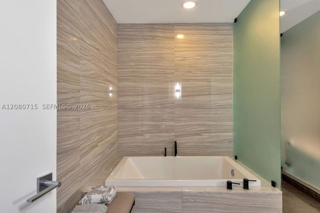 2200 N Ocean Blvd S605, Fort Lauderdale, FL 33305