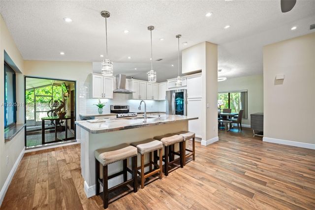 14630 Madison Pl, Davie, FL 33325