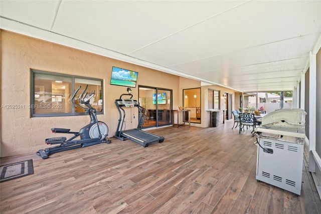14630 Madison Pl, Davie, FL 33325