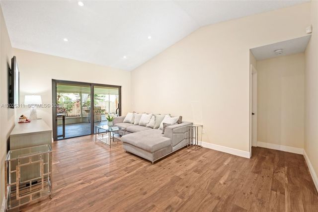 14630 Madison Pl, Davie, FL 33325