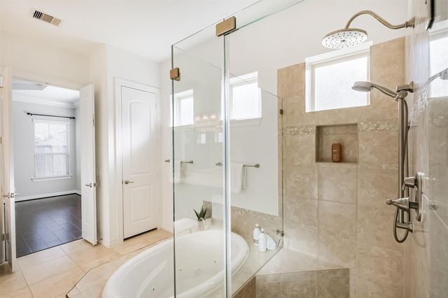 10 Silent Way Drive, Sugar Land, TX 77498