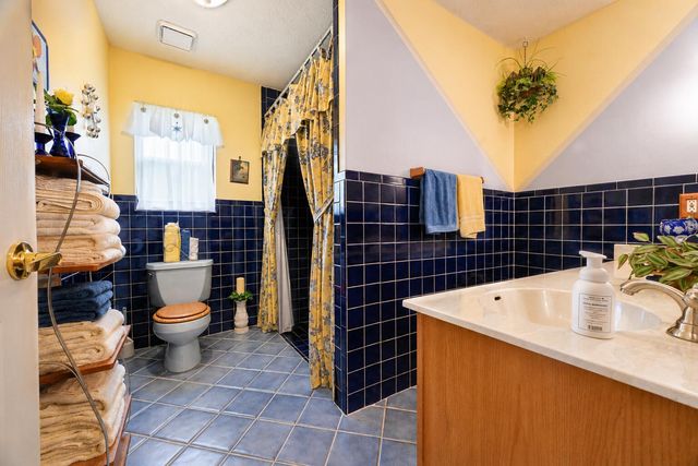 8690 Shadylake Lane, Fort Pierce, FL 34947