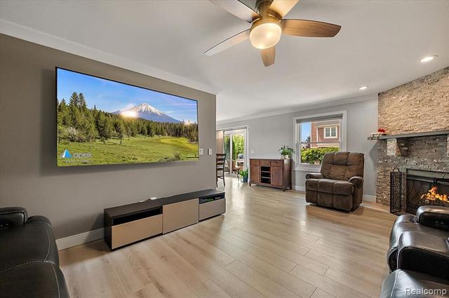 48037 Lafayette Drive, Macomb, MI 48044