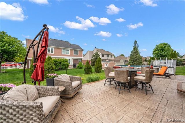 48037 Lafayette Drive, Macomb, MI 48044