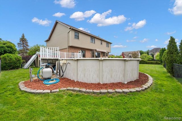 48037 Lafayette Drive, Macomb, MI 48044