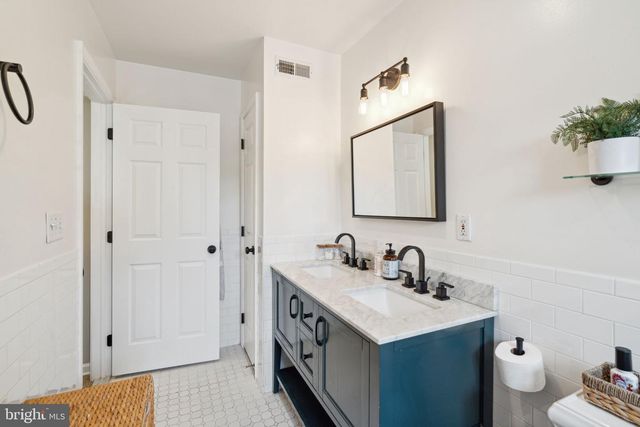 2357 MONTROSE ST, Philadelphia, PA 19146