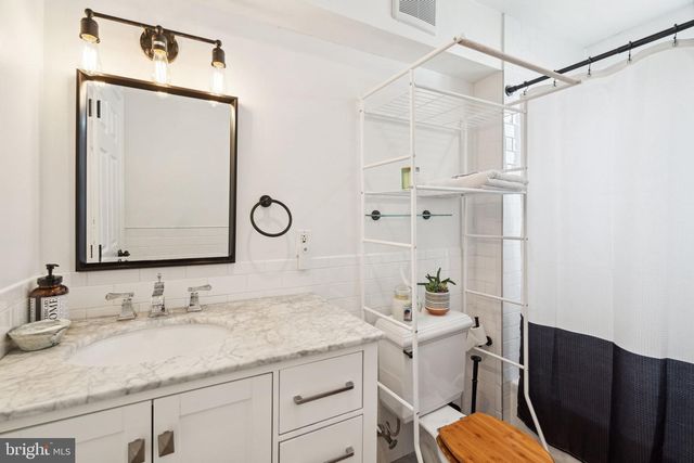2357 MONTROSE ST, Philadelphia, PA 19146