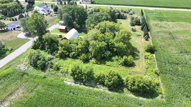 12930 Wilkinson Road, Freeland, MI 48623