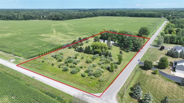 12930 Wilkinson Road, Freeland, MI 48623