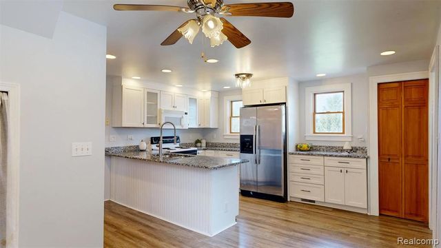 12930 Wilkinson Road, Freeland, MI 48623