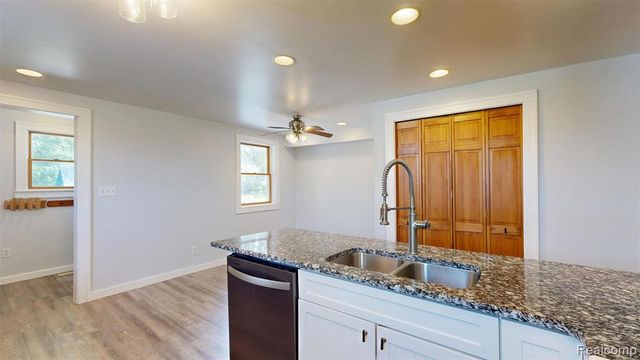 12930 Wilkinson Road, Freeland, MI 48623